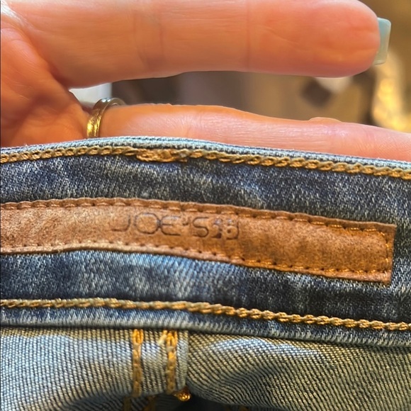 Stylish Indigo Women's Straight Leg Jeans - Picture 5 of 7